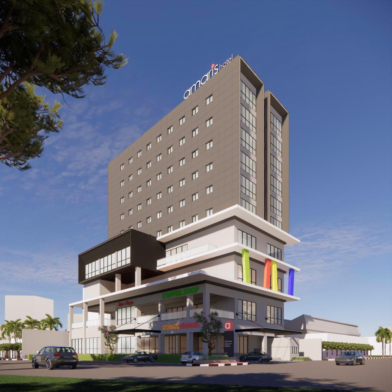 Amaris Hotel Manado Exterior foto
